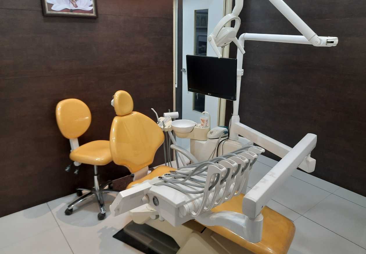 Best Dentist in Tirupur - Kavitha's Dental Enclave Clinic Best Dentist in Tirupur - Kavitha's Dental Enclave Clinic